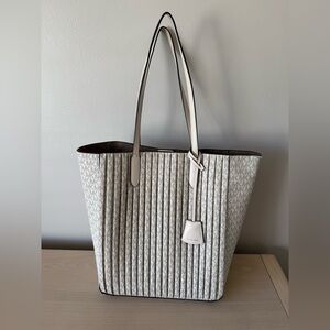 Michael Kors Large Cream Logo Tote Bag